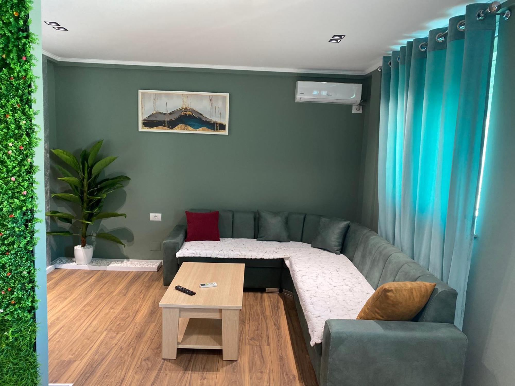 Novs Apartment3 Гирокастра Экстерьер фото